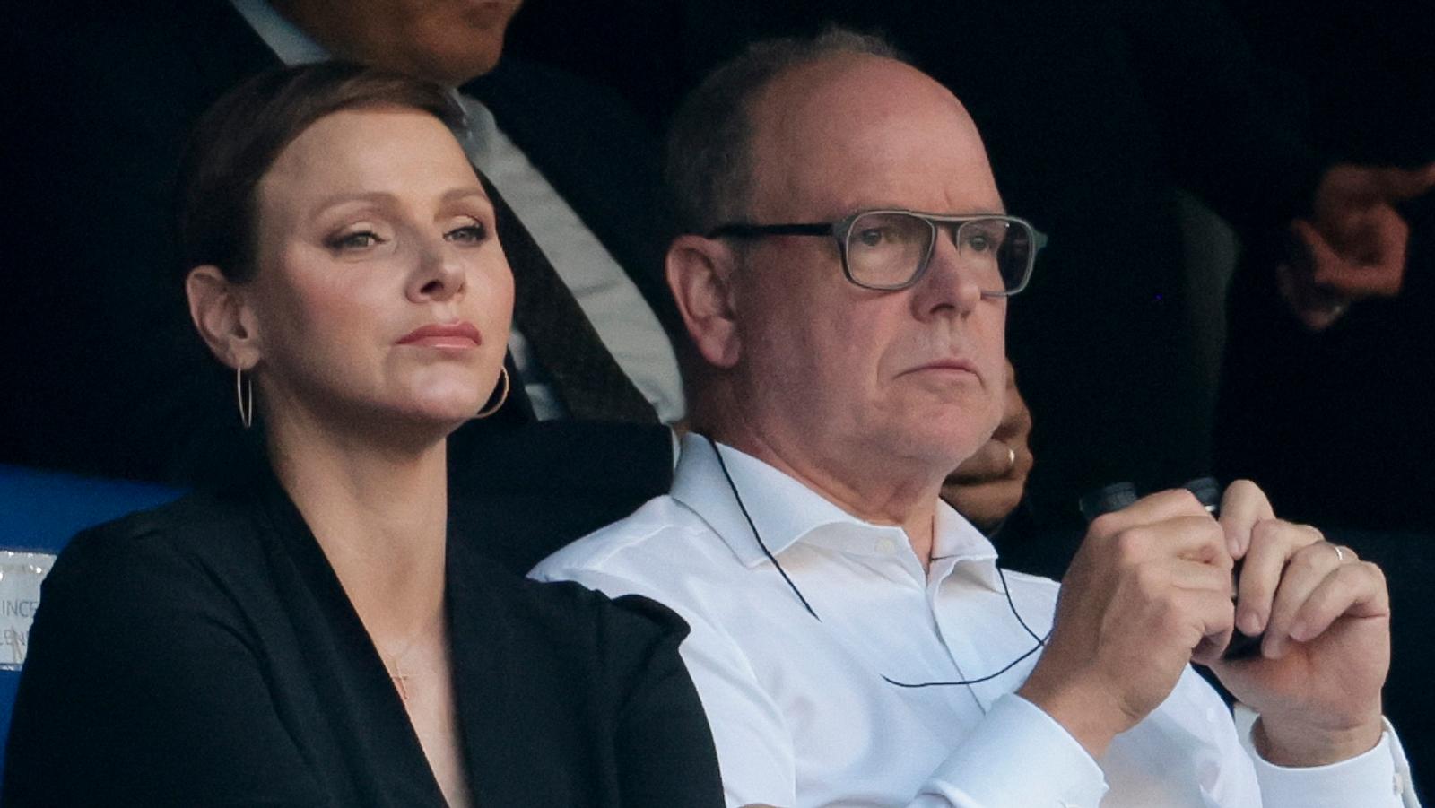 Fuerst-Albert-Stoesst-seine-Geliebte-seine-Frau-Charlene-von-Monaco-nun-vom-Thron-InTouch.jpg
