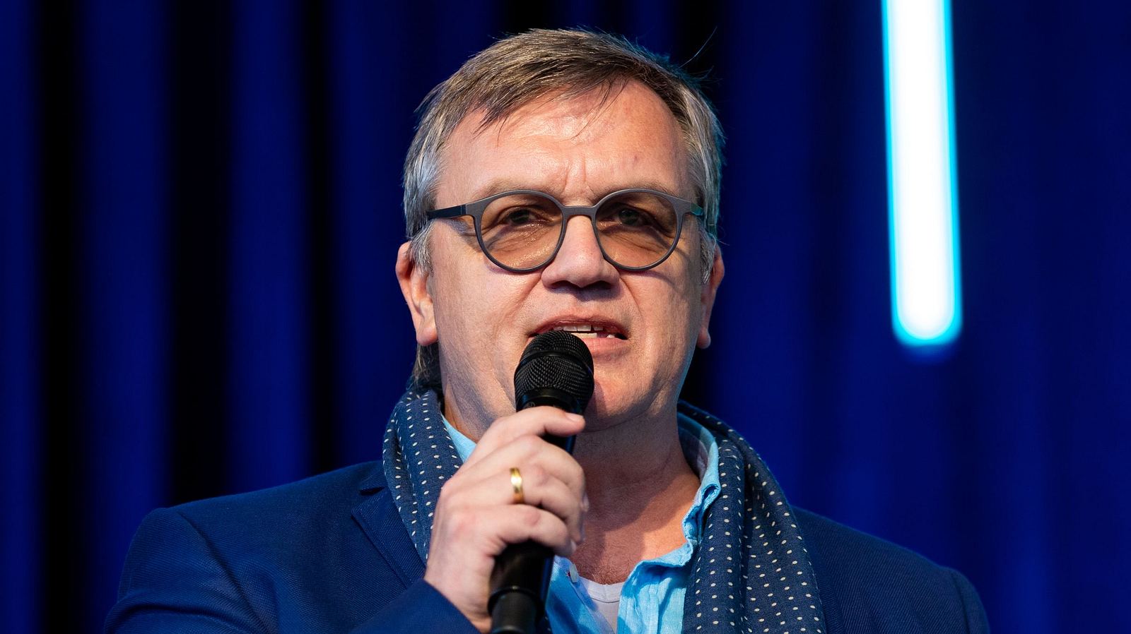 Hape-Kerkeling-Bitteres-Aus-Es-ging-einfach-nicht-mehr-InTouch.jpg