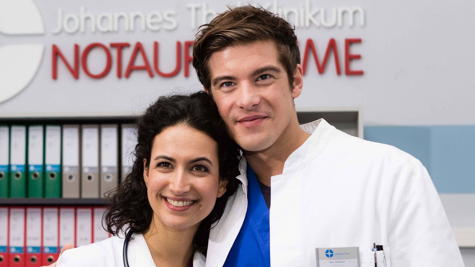 In-aller-Freundschaft-Die-jungen-Aerzte-Enthuellt-Das-ist-Trennungs-Grund-von-Leyla-und-Ben-InTouch.jpg