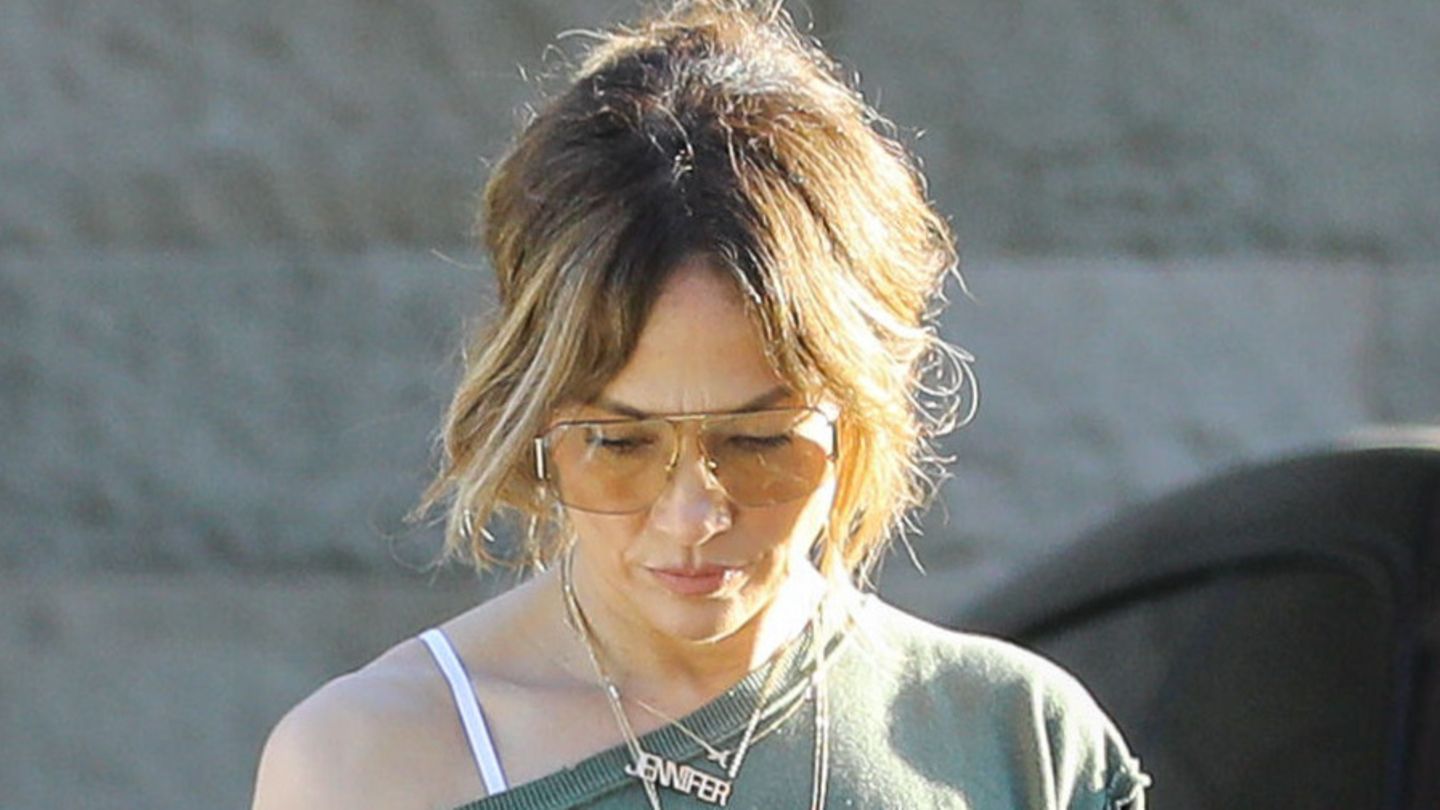 Aerger-im-Paradies-Jennifer-Lopez-entfernt-Liebesbeweis-an-Ben-Affleck.jpg