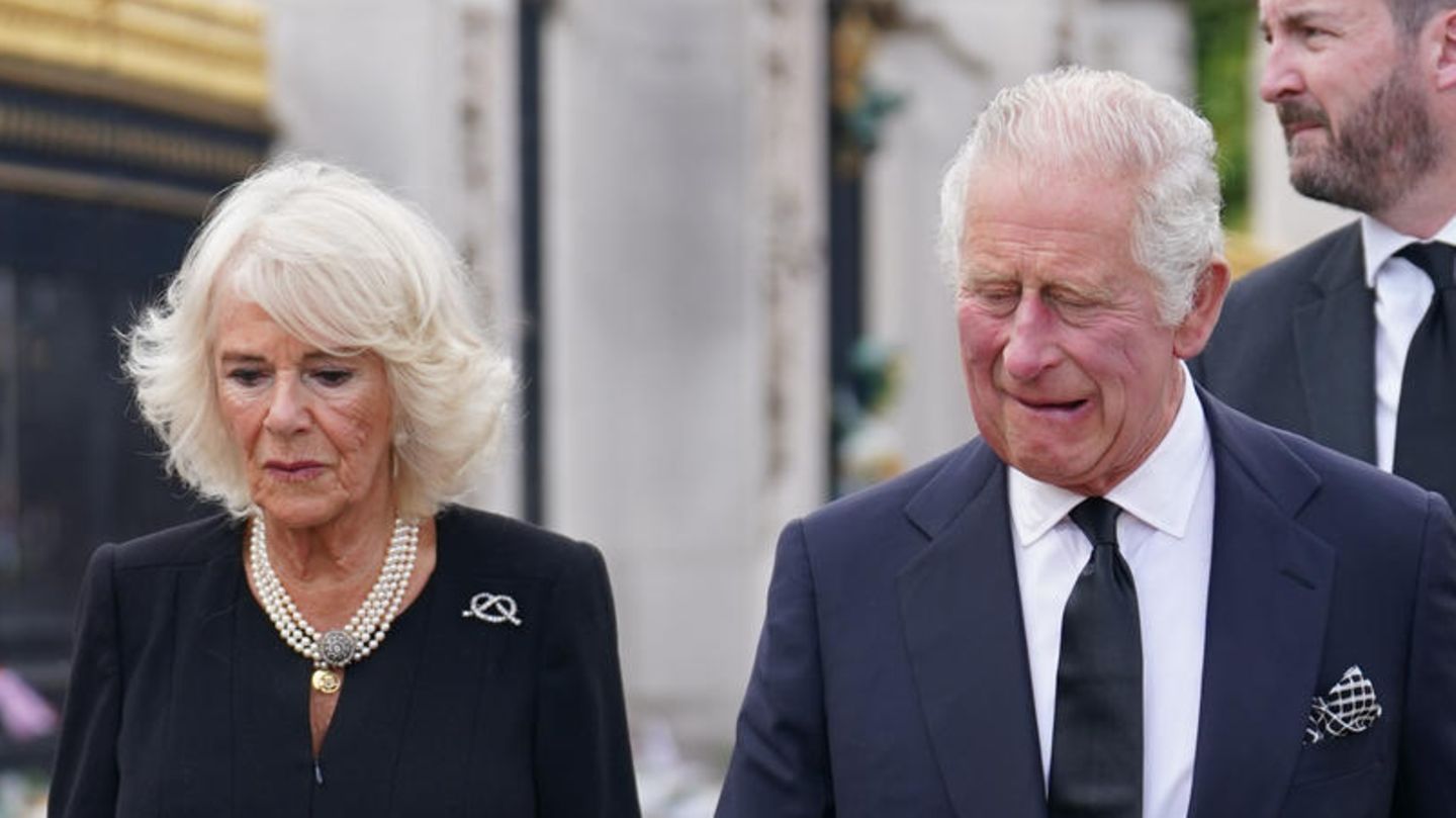 Koenig-Charles-Er-spricht-ueber-seinen-bisher-groessten-Fauxpas-als-Monarch.jpg