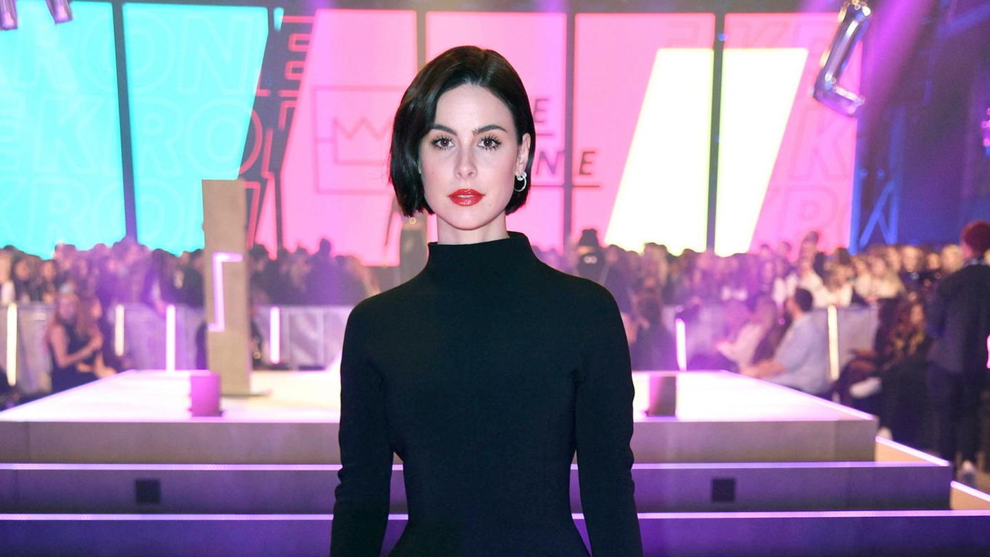 Lena-Meyer-Landrut-gesteht-Buehnen-Handicap-Das-ist-eine-richtige-Macke-.jpg