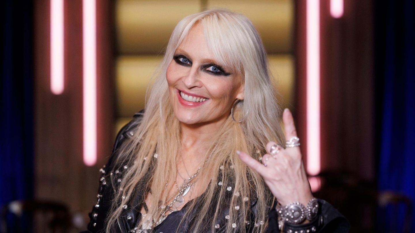 Queen-of-Metal-Doro-Pesch-braucht-nur-eine-Droge-in-ihrem-Leben.jpg