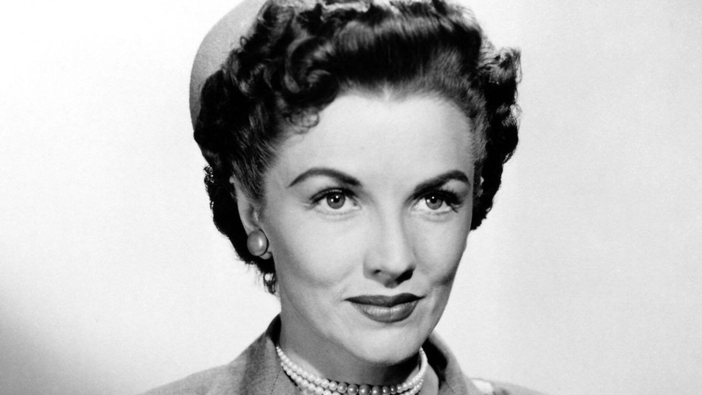 Sie-war-die-erste-Lois-Lane-im-TV.jpg
