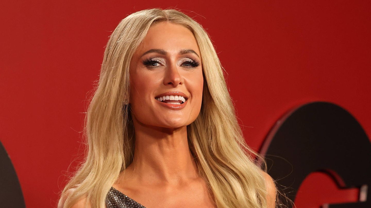 Paris-Hilton-Bestaetigt-Ihre-Tochter-London-wurde-geboren.jpg