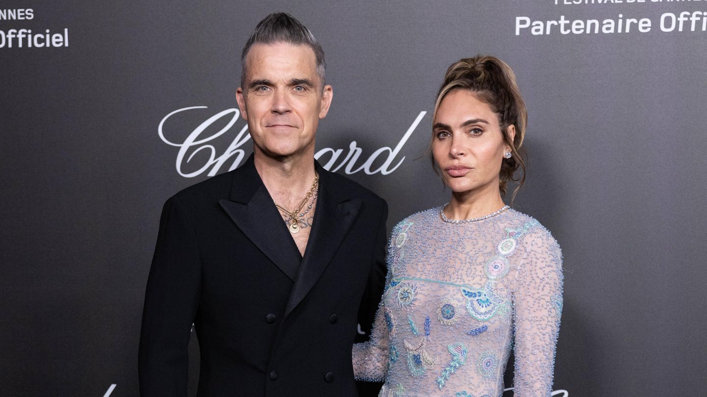 Robbie-Williams-Ehefrau-Ayda-in-Traenen-Ihre-Mutter-hat-wieder-Krebs.jpg