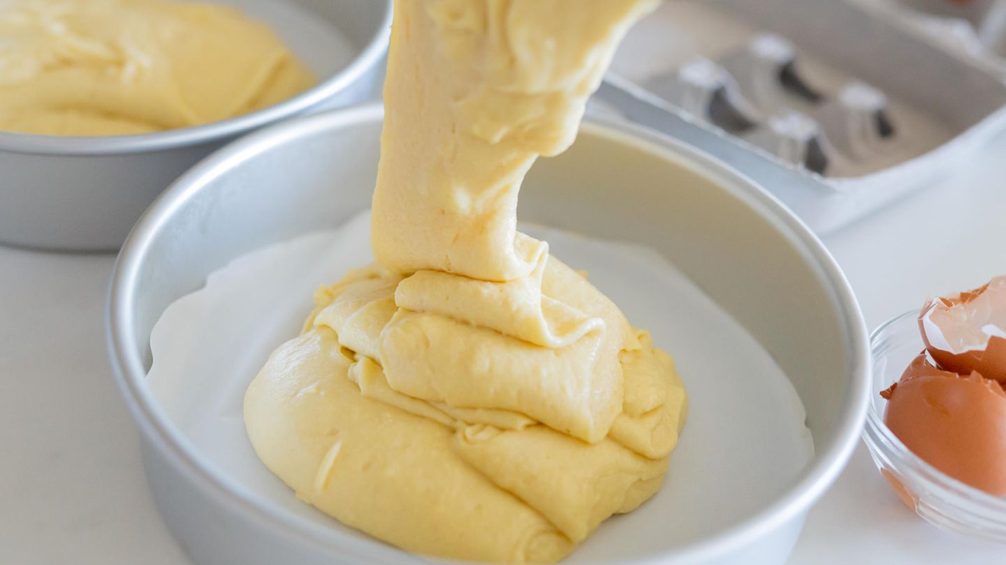 In-3-Minuten-im-Ofen-So-einfach-und-schnell-gelingt-dieser-saftige-Joghurtkuchen.jpg