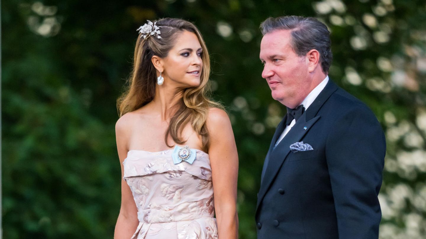 Nach-turbulentem-Jahr-Verliebtes-Privatfoto-von-Prinzessin-Madeleine-und-Chris-ONeill-aufgetaucht.jpg