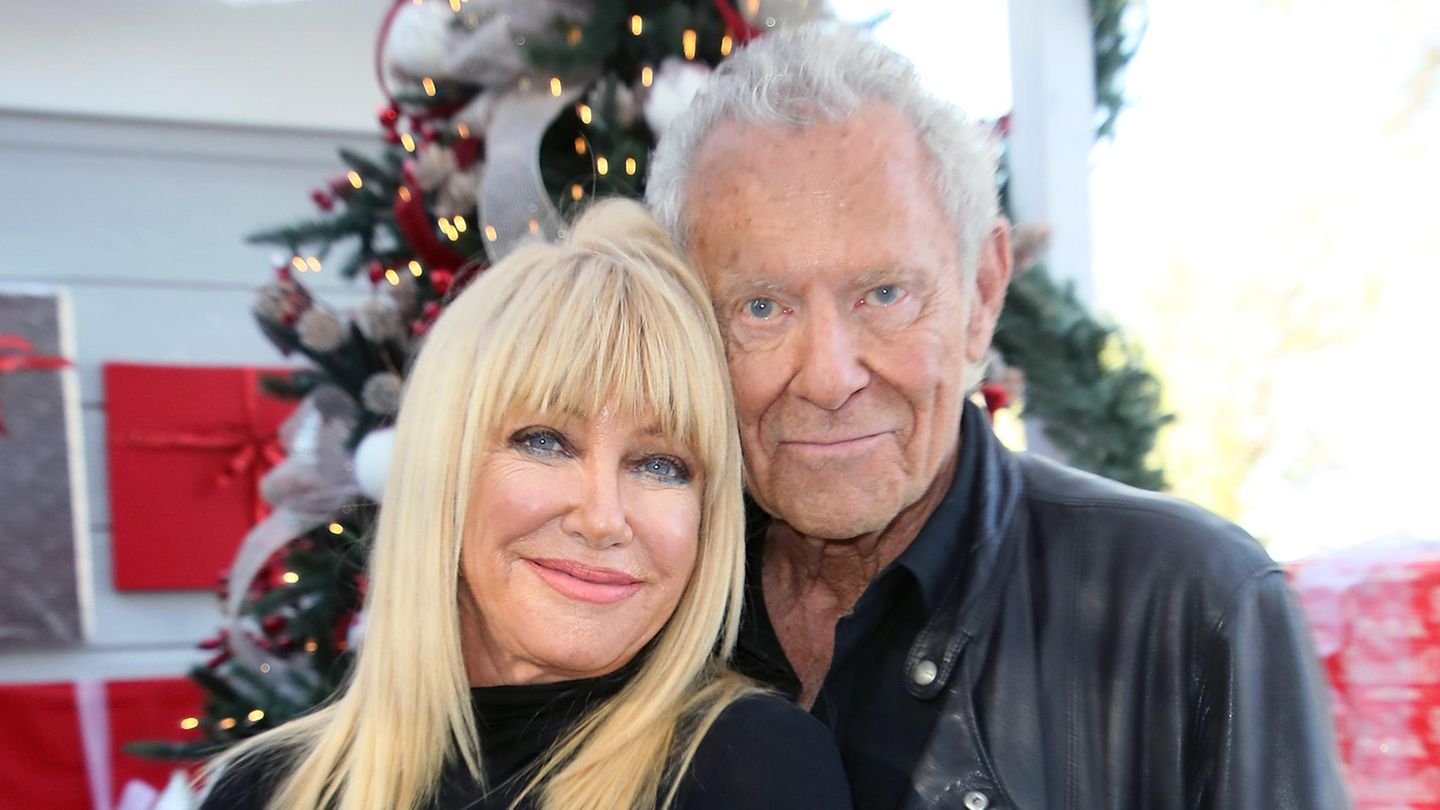 Suzanne-Somers-Ehemann-der-verstorbenen-Schauspielerin-verraet-skurriles-Beerdigungsdetail.jpg